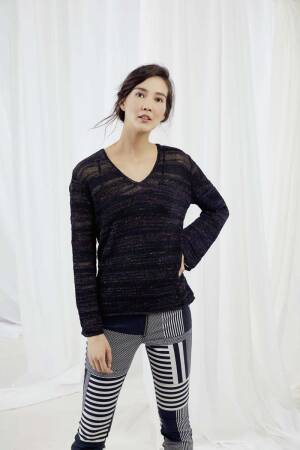 Strickset Pullover Lang Yarns ELLA COLOR mit Anleitung in garnwelt-Box S