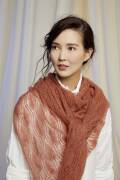 Strickset Dreiecktuch Lang Yarns LACE mit Anleitung in garnwelt-Box