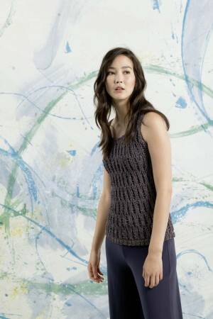 Knitting set Top  with knitting instructions in garnwelt box