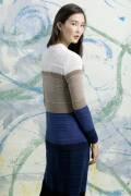 Knitting set Coat  with knitting instructions in garnwelt box