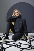 Knitting set Raglan sweater  with knitting instructions in garnwelt box in size L