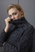 Knitting set Raglan sweater  with knitting instructions in garnwelt box in size L