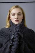 Knitting set Jacket with tucked shawl collar  with knitting instructions in garnwelt box in size S-M