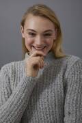 Knitting set Pullover  with knitting instructions in garnwelt box in size S