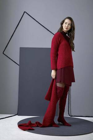 Strickset Pullover Lang Yarns LUNA mit Anleitung in garnwelt-Box
