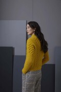 Knitting set Sweater  with knitting instructions in garnwelt box in size L