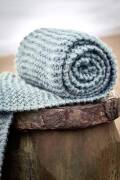 Strickset Scarf  WOOLADDICTS FIRE ROOKIES CHOICE mit Anleitung in garnwelt-Box ca 27 x 280 cm