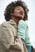 Strickset Wristlets  WOOLADDICTS WATER ACHIEVE-MINT mit Anleitung in garnwelt-Box DG