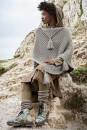 Knitting set Poncho  with knitting instructions in garnwelt box