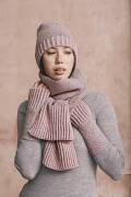 Strickset Scarf  WOOLADDICTS LOVE TWICE AS NICE mit Anleitung in garnwelt-Box ca 28 x 200 cm