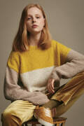 Knitting set Pullover  with knitting instructions in garnwelt box