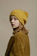 Strickset Hat  WOOLADDICTS FIRE SAVAGE SAFFRON mit Anleitung in garnwelt-Box DG