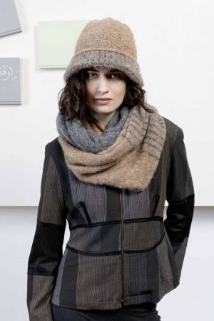 Knitting instructions Cloche hat 245-06 LANGYARNS PASSIONE as download