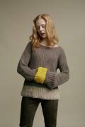 Knitting set Pullover  with knitting instructions in garnwelt box
