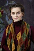Strickset Loop Lang Yarns DONEGAL mit Anleitung in garnwelt-Box ca 32 x 116 cm