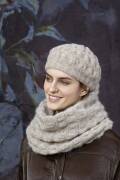 Knitting set Hat  with knitting instructions in garnwelt box