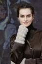 Knitting set Wrist warmers  with knitting instructions in garnwelt box