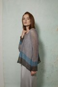 Knitting set Sweater  with knitting instructions in garnwelt box in size M
