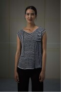 Strickset Shirt LINO mit Anleitung in garnwelt-Box in Größe S