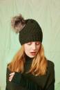 Knitting set Hat  with knitting instructions in garnwelt box