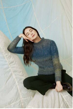 Knitting set Sweater  with knitting instructions in garnwelt box in size XL