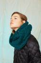 Knitting set Double loop cowl  with knitting instructions in garnwelt box in size ca 38 x 150 cm