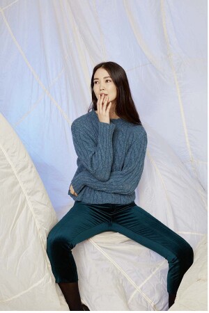 Knitting set Sweater  with knitting instructions in garnwelt box in size XL