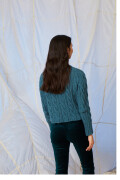 Knitting set Sweater  with knitting instructions in garnwelt box in size XL