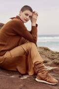 Strickset Sweater WAD WOOLADDICTS LOVE STYLE HUNTER mit Anleitung in garnwelt-Box