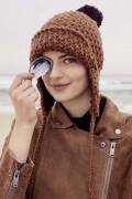 Strickset Hat WAD WOOLADDICTS FIRE DREAM ON mit Anleitung in garnwelt-Box