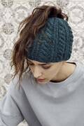 Knitting set Hat  with knitting instructions in garnwelt box