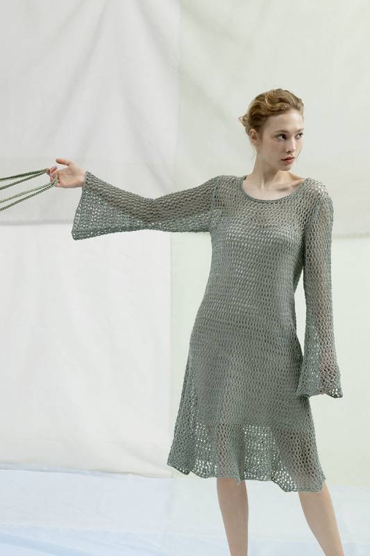 Knitting set Dress  with knitting instructions in garnwelt box
