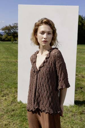 Knitting set Cardigan  with knitting instructions in garnwelt box