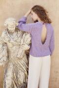 Knitting set Sweater with cut out back  with knitting instructions in garnwelt box