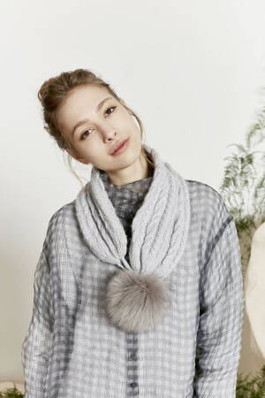 Knitting set Scarf  with knitting instructions in garnwelt box