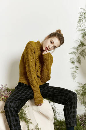 Strickset Pullover Lang Yarns CARPE DIEM mit Anleitung in garnwelt-Box
