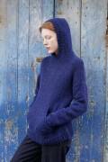 Strickset Hooded Sweater WAD WOOLADDICTS WATER SMOOTH SEA mit Anleitung in garnwelt-Box