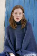 Strickset Poncho WAD WOOLADDICTS GLORY OUT-OF-THE-BLUE mit Anleitung in garnwelt-Box S-M