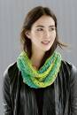 Strickset Loop mit Anleitung in garnwelt-Box ca 18 x 120 cm