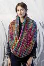 Strickset Grosser Rundschal Lang Yarns YOUNG mit Anleitung in garnwelt-Box