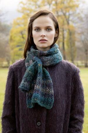 Strickset Schal Lang Yarns DIPINTO / LUSSO mit Anleitung in garnwelt-Box ca 29 x 130 cm