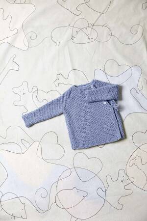 Strickset Wickeljacke Lang Yarns BABY WOOL mit Anleitung in garnwelt-Box