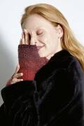 Knitting set Hat and wrist warmers  with knitting instructions in garnwelt box