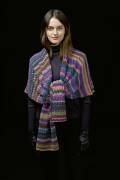Knitting set Triangular shawl  with knitting instructions in garnwelt box in size ca 136 x 54 cm
