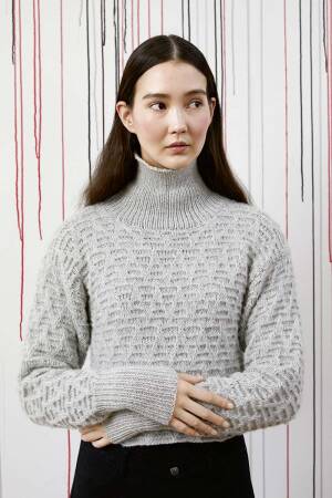 Strickset Pullover Lang Yarns CASHMERE LIGHT / CASHMERE LACE mit Anleitung in garnwelt-Box