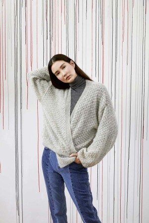 Strickset Jacke Lang Yarns LUSSO mit Anleitung in garnwelt-Box L-XL
