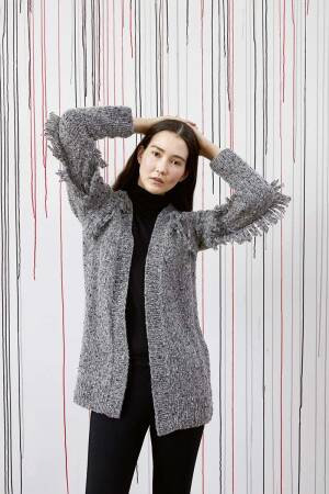 Strickset Jacke Lang Yarns ARIO mit Anleitung in garnwelt-Box