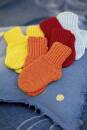 Strickset Söckli Lang Yarns CASHMERINO FOR BABIES AND MORE mit Anleitung in garnwelt-Box
