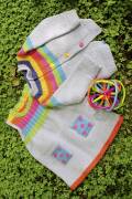 Strickset Kleid Lang Yarns CASHMERINO FOR BABIES AND MORE mit Anleitung in garnwelt-Box 56