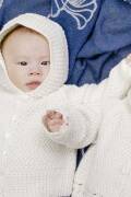 Strickset Jäckchen mit Kapuze Lang Yarns CASHMERINO FOR BABIES AND MORE mit Anleitung in garnwelt-Box 56-62